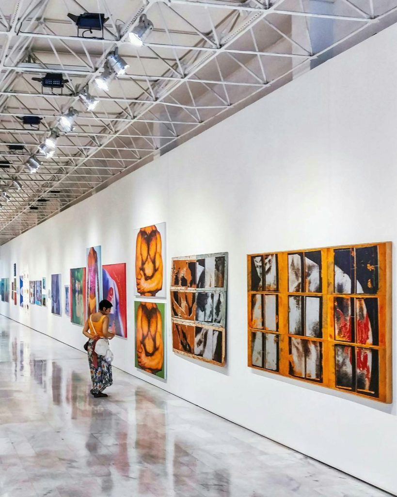 art gallery